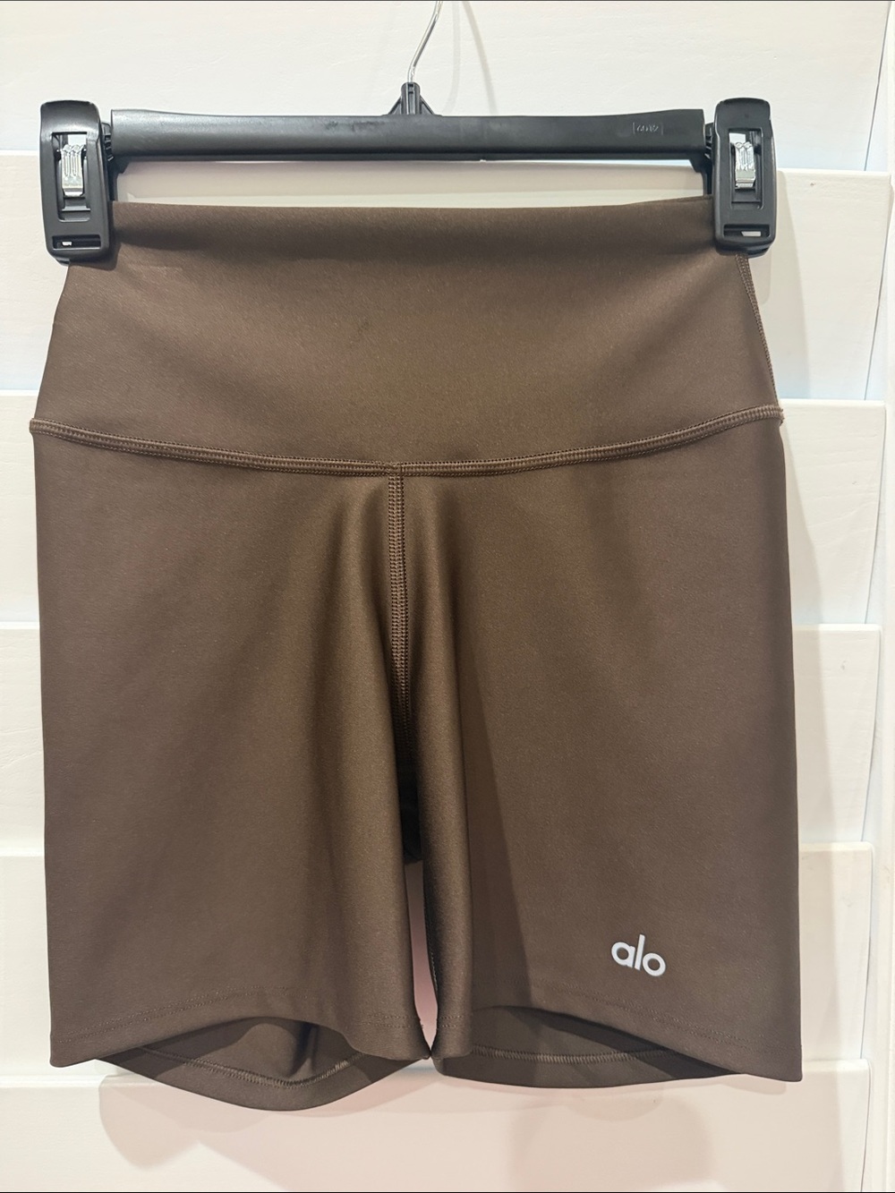 ALO Yoga Chocolate Brown High-Rise Airlift Energy Bike Shorts XS